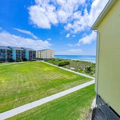 Surf Condos 223
