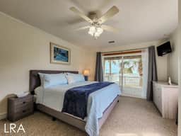 Oceanside Manor