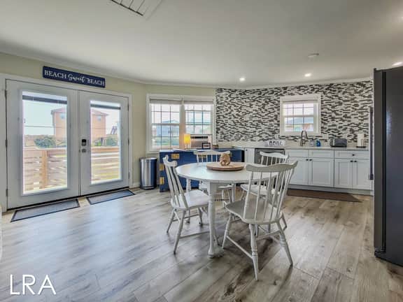 Round House At The Beach