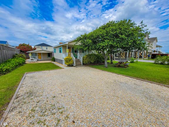 The Cottage - Image 4