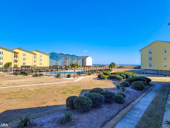 Surf Condos 318