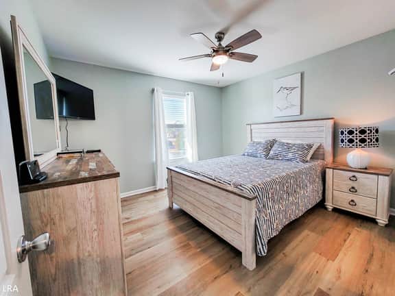 Surf Condos 318