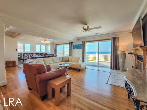 Oceanside Manor - High Tide - Image 3