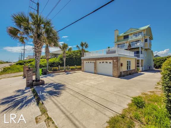 Oceanside Manor - High Tide - Image 2