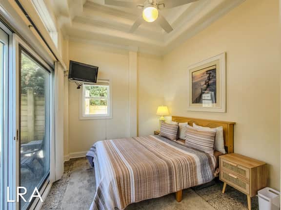 Oceanside Manor - Low Tide - Image 4